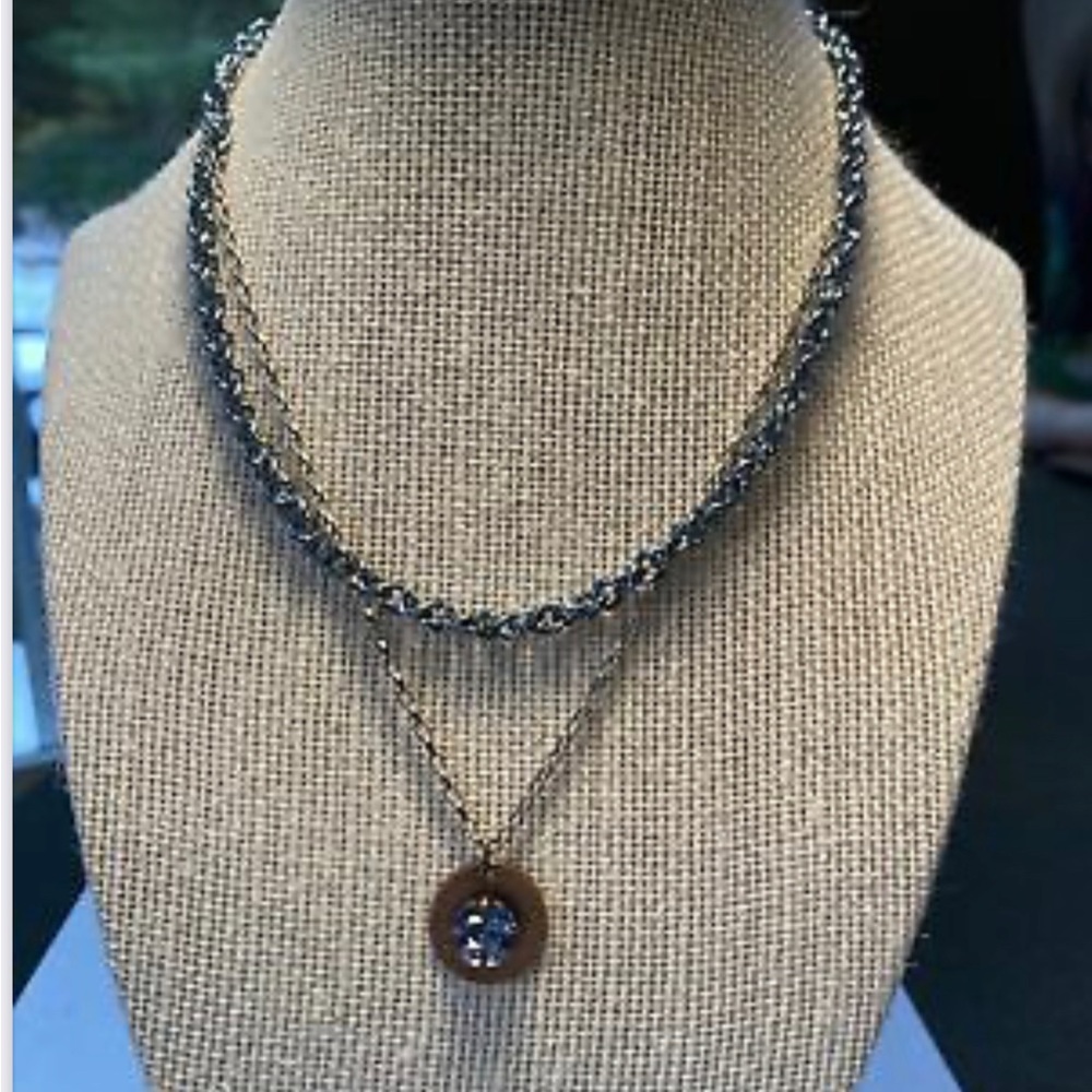 Sabika Winter 17 necklace